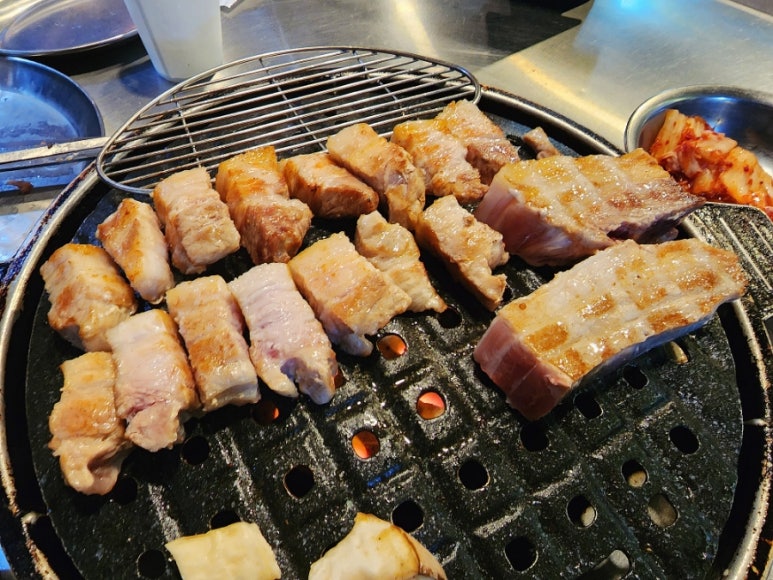 돼가축산 이미지