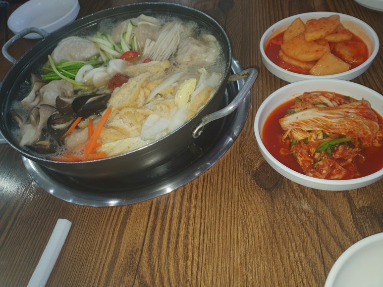 용궁칼국수샤브샤브 이미지