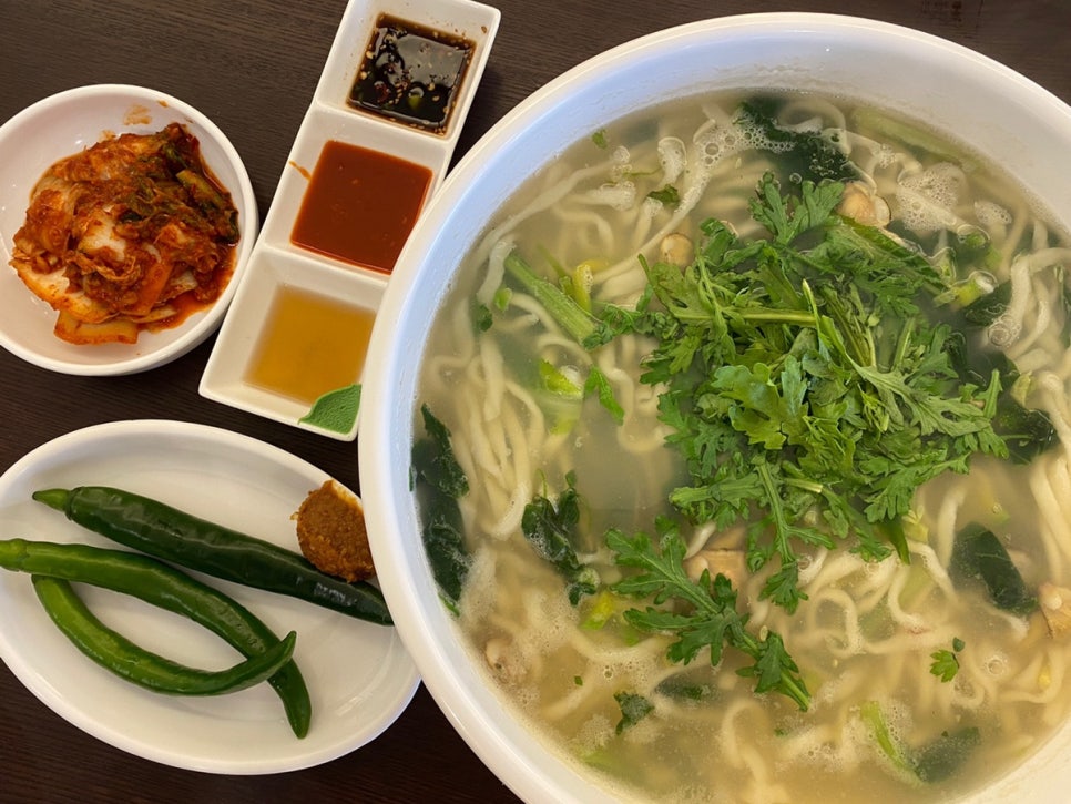 조조칼국수 이미지