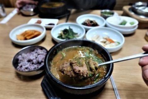 포항고등어추어탕 이미지