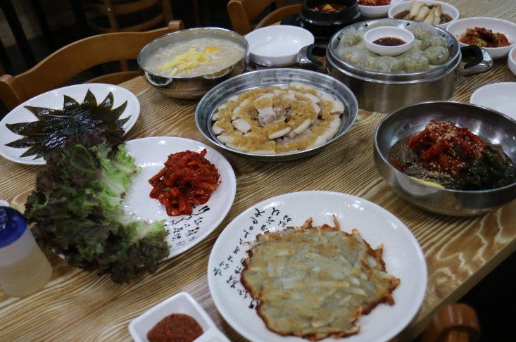 홍천족발 이미지