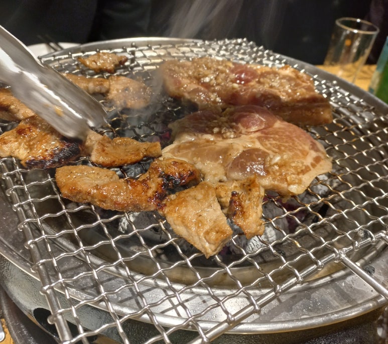 궁전숯불갈비목살 이미지