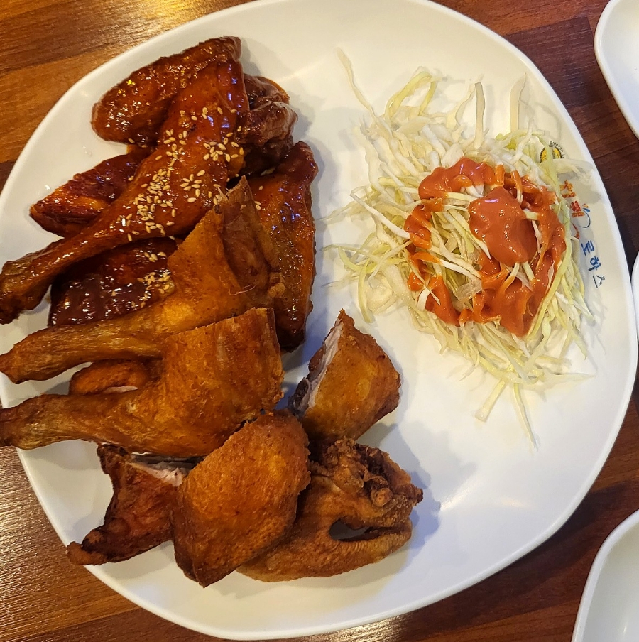 삼삼치킨 이미지