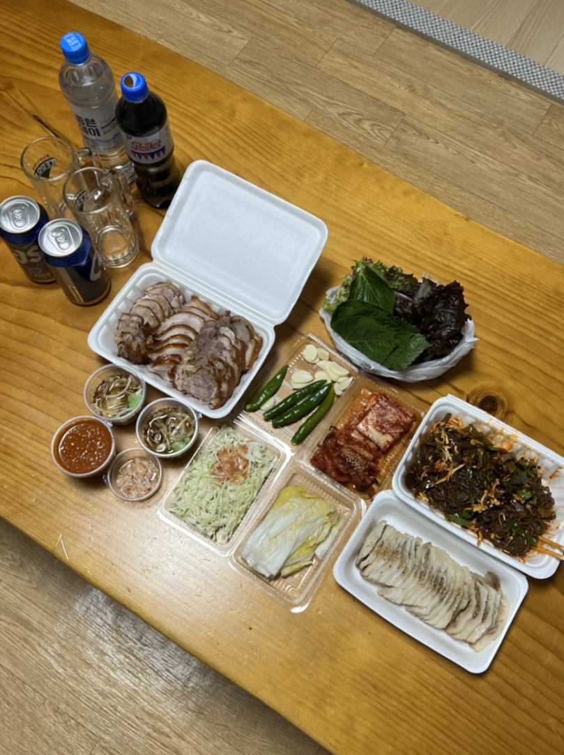 옛날왕족발 이미지