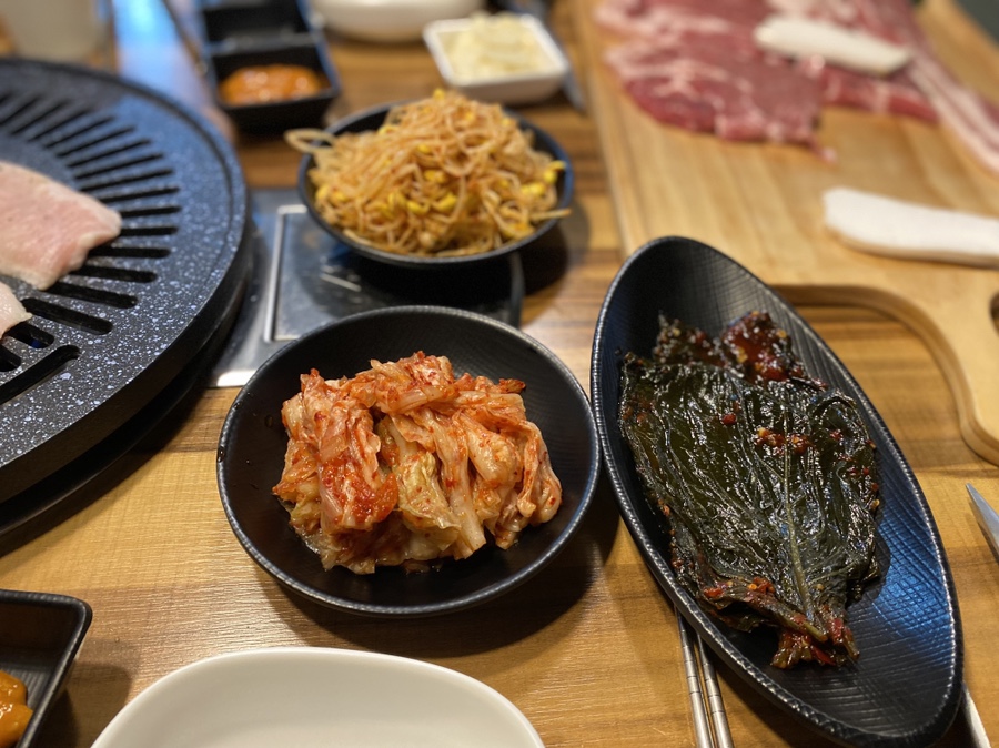 육브로 이미지