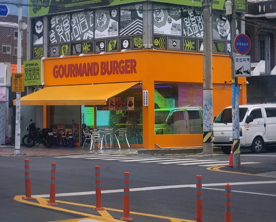 고맨드버거 이미지