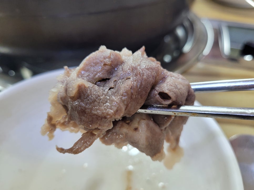 샤르르손칼국수 이미지