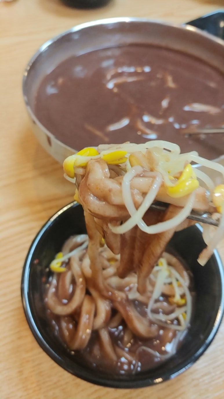 시골팥칼국수 이미지