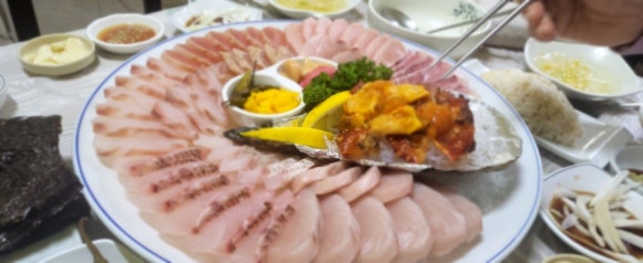 거북선횟집 이미지