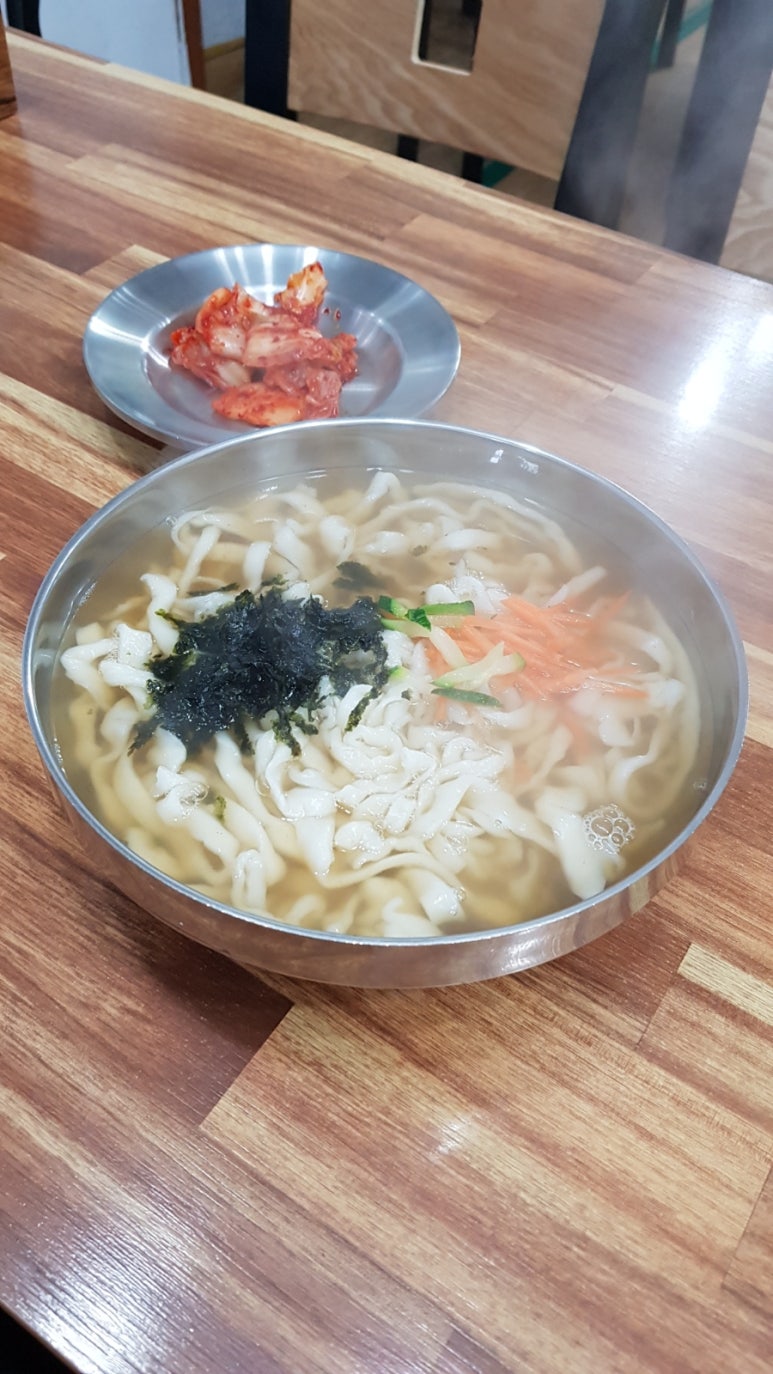 장터홍두깨칼국수 이미지