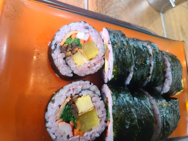 마녀김밥24시 이미지