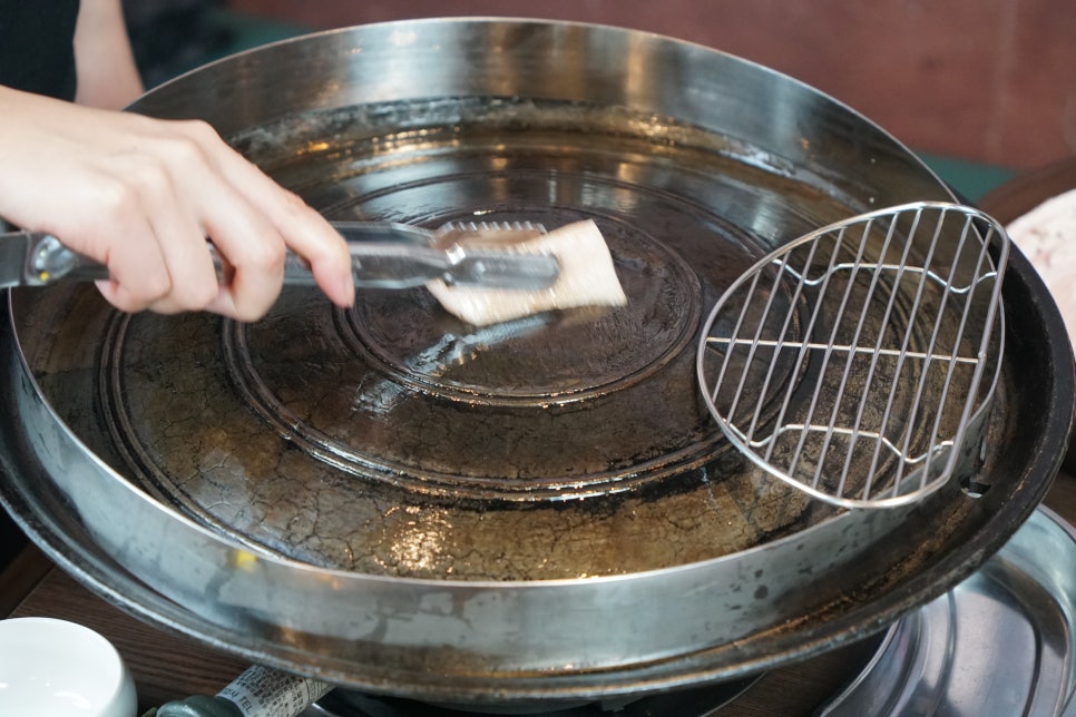 고부돈솥뚜껑구이 이미지