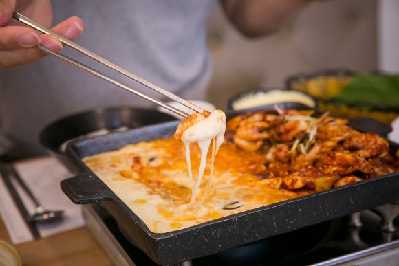 치즈퐁당쭈꾸미 이미지