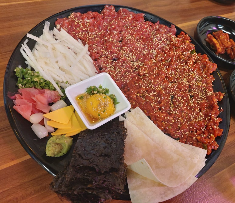 산적육회 이미지