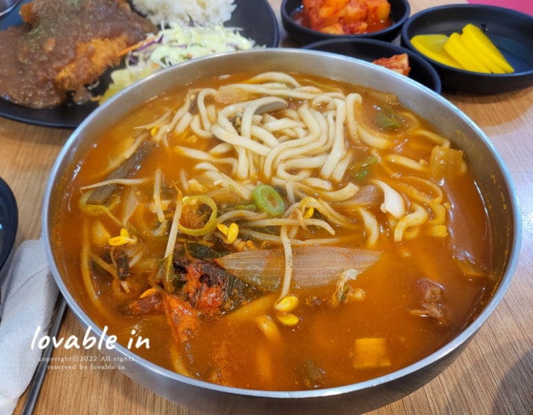 강가네손만두칼국수돈까스 이미지