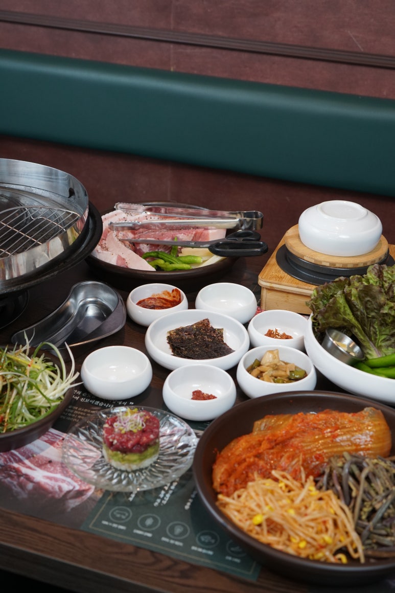 고부돈솥뚜껑구이 이미지