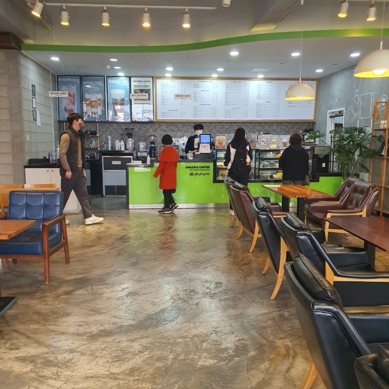 코르코르커피 이미지