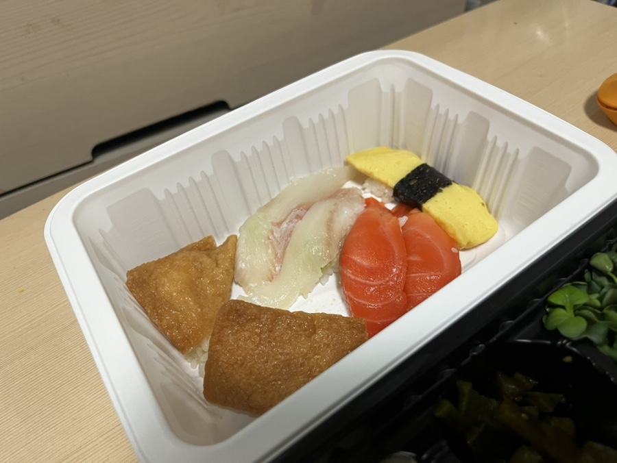 쨈딸기 정육점 이미지