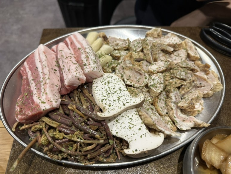 고기반막창반 이미지