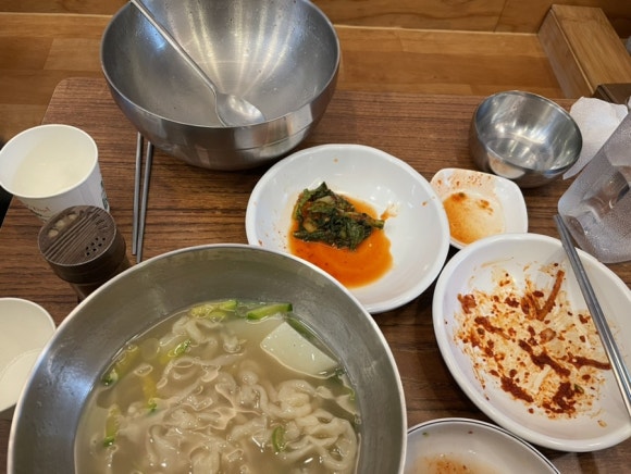 용문칼국수 이미지