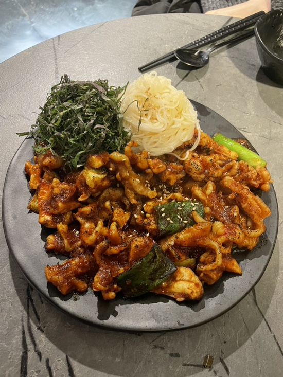오돌닭발 이미지