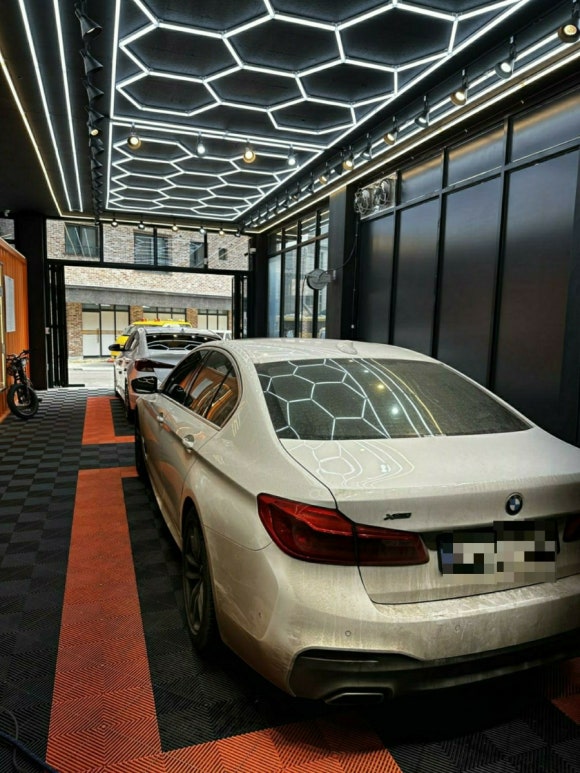 러스터스팀 이미지