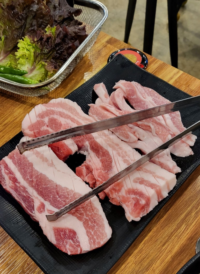 꼬기앤냉면 이미지