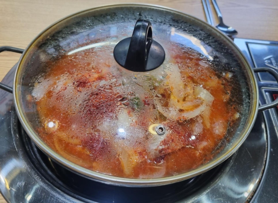 매운통돼지볶음 이미지