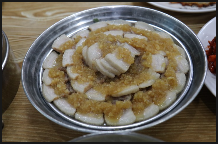 홍천족발 이미지
