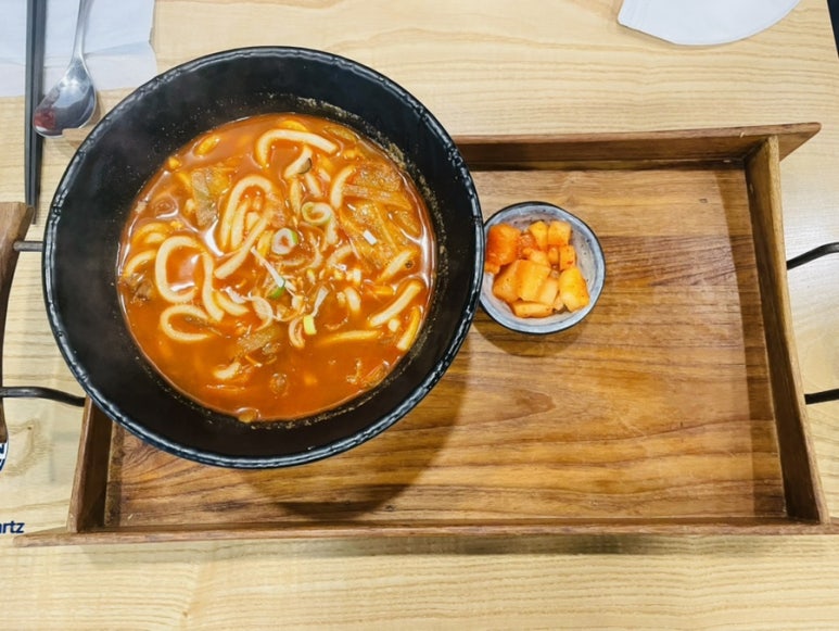 정여사돈까스 이미지