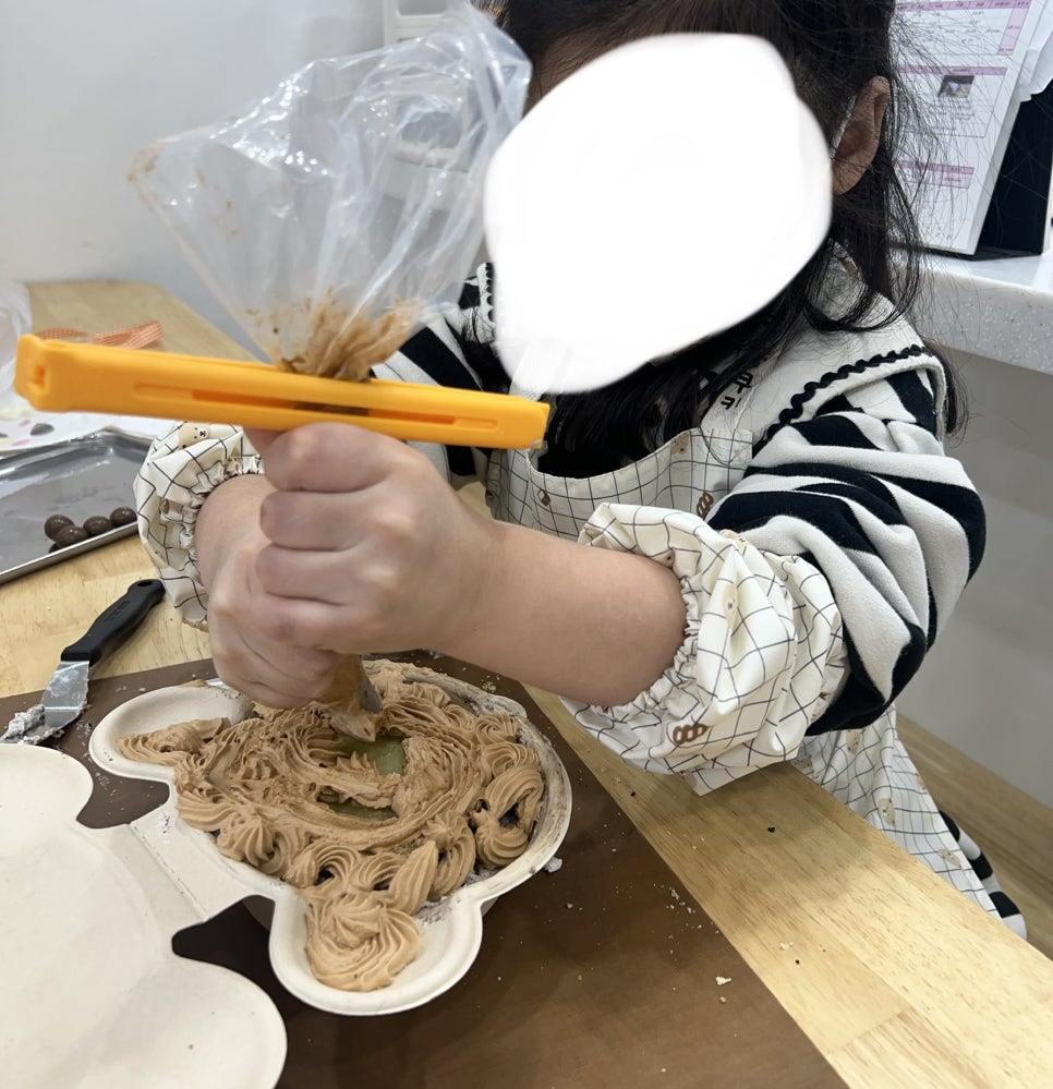달쏭쿠키제작소 이미지