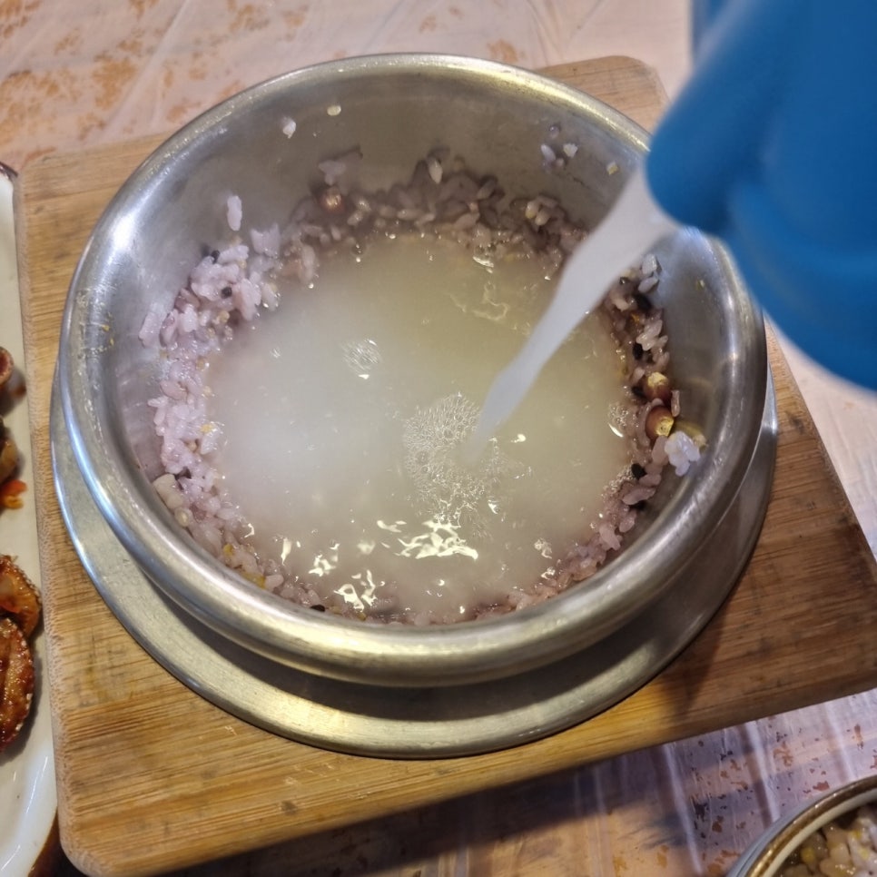 가마솥김치전골 이미지