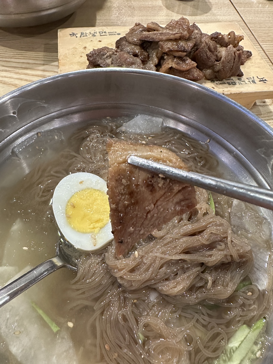 육쌈냉면가산디지털 이미지