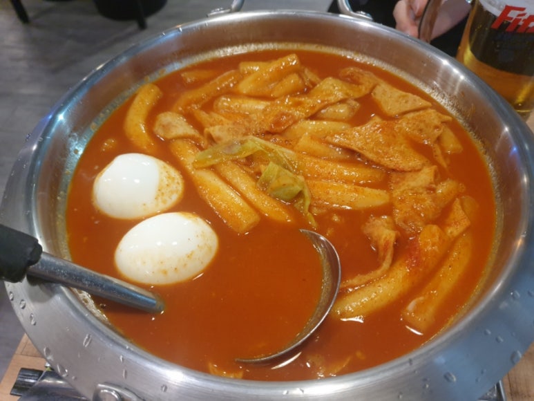 궁떡이땡기닭 이미지