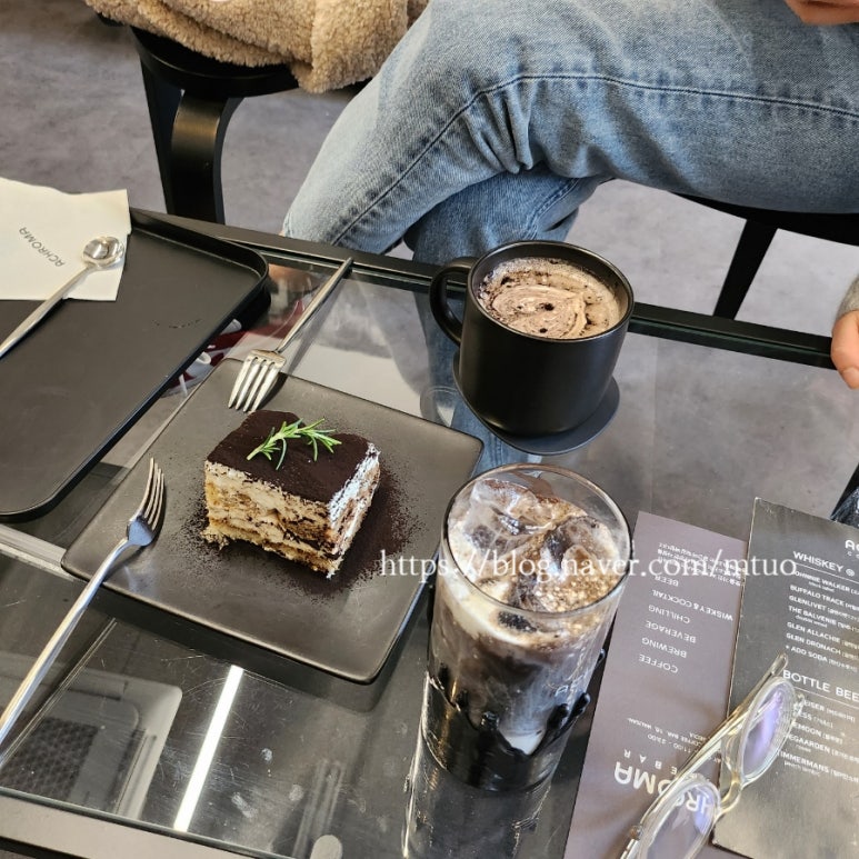 상사동커피 이미지