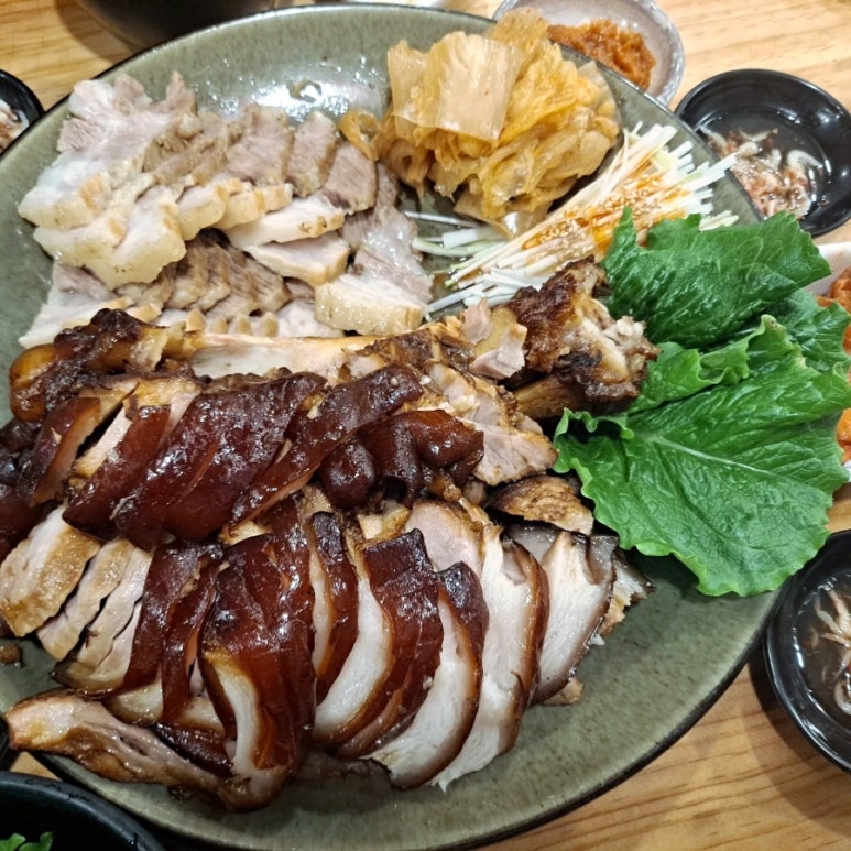 다정한족발 이미지