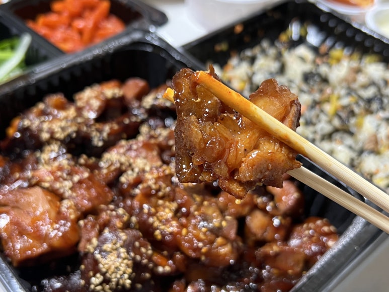 훈이족발 이미지