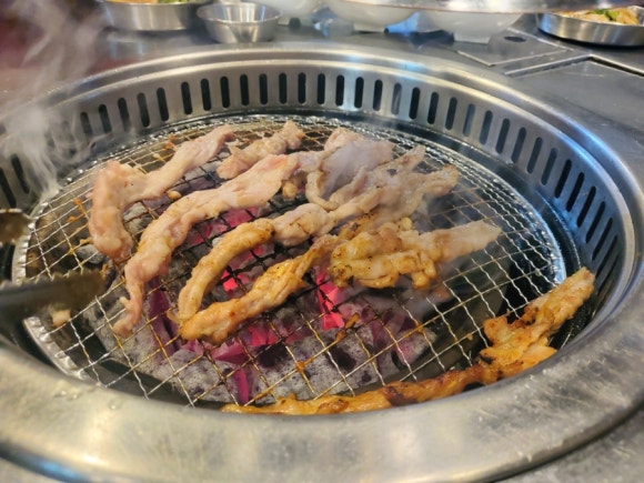 숯불에후다닭 이미지