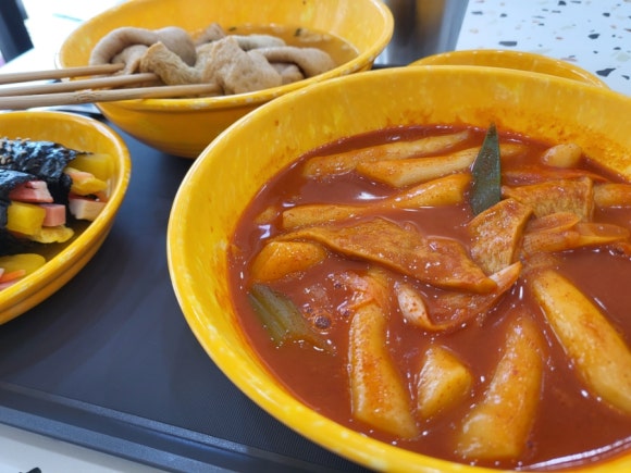 모어분식 이미지