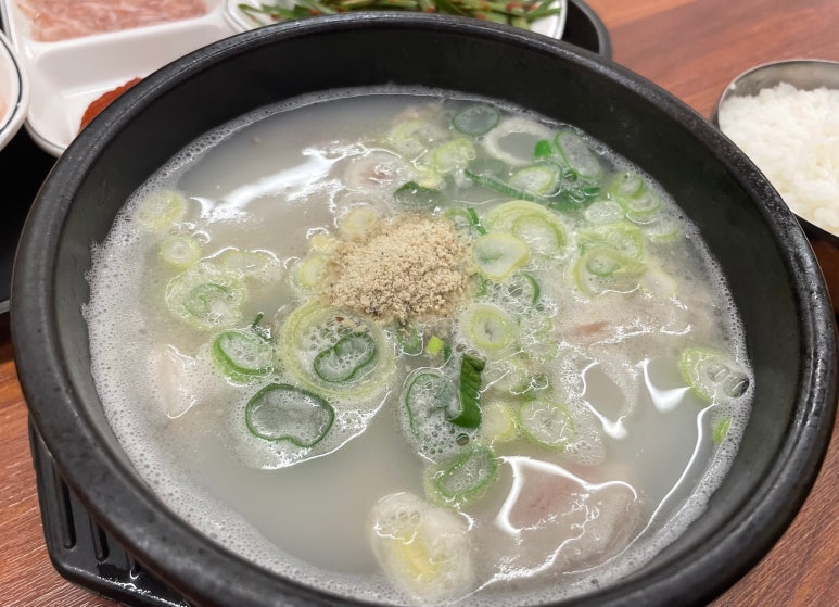 일품돼지국밥신암점 이미지
