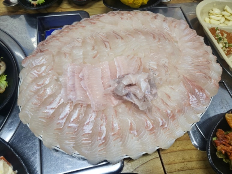 구찌노래바 이미지