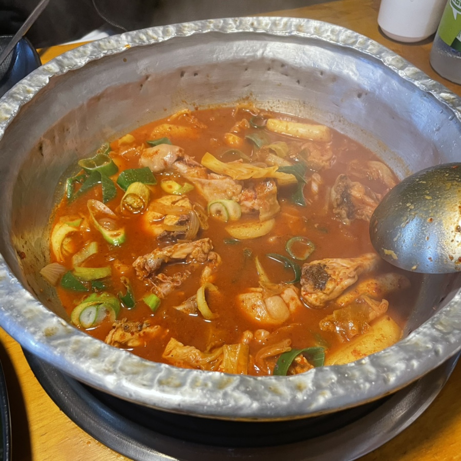 퐁닭 이미지