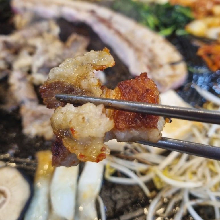 짱구네왕뚜껑삼겹살 이미지