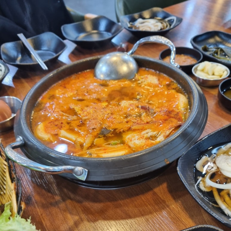 짱구네왕뚜껑삼겹살 이미지