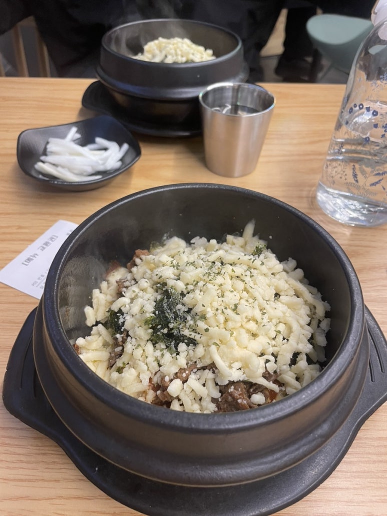 우리치즈밥있슈 이미지