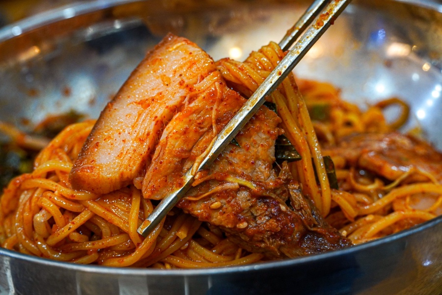 뜨뜻국수 이미지