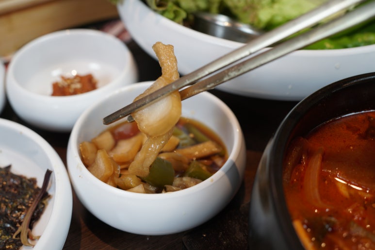 고부돈솥뚜껑구이 이미지