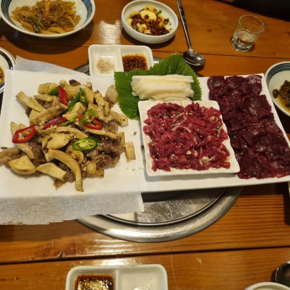 금두꺼비식당 이미지
