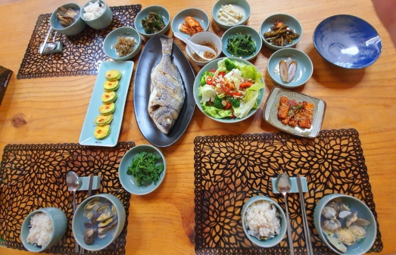 달빛한옥민박별유풍경 이미지