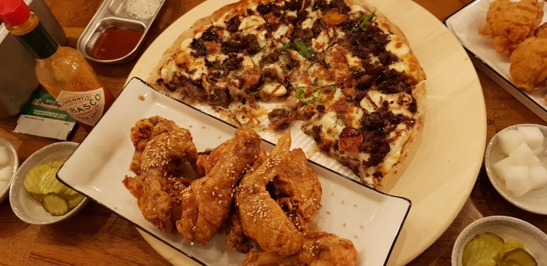 꼬꼬치킨 이미지